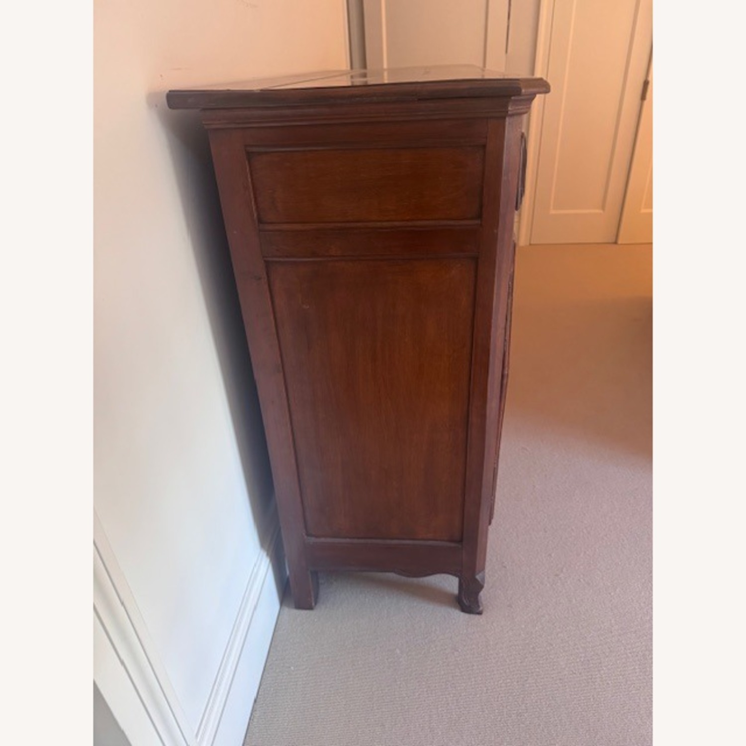 Early Louis XV Walnut Commode - image-2