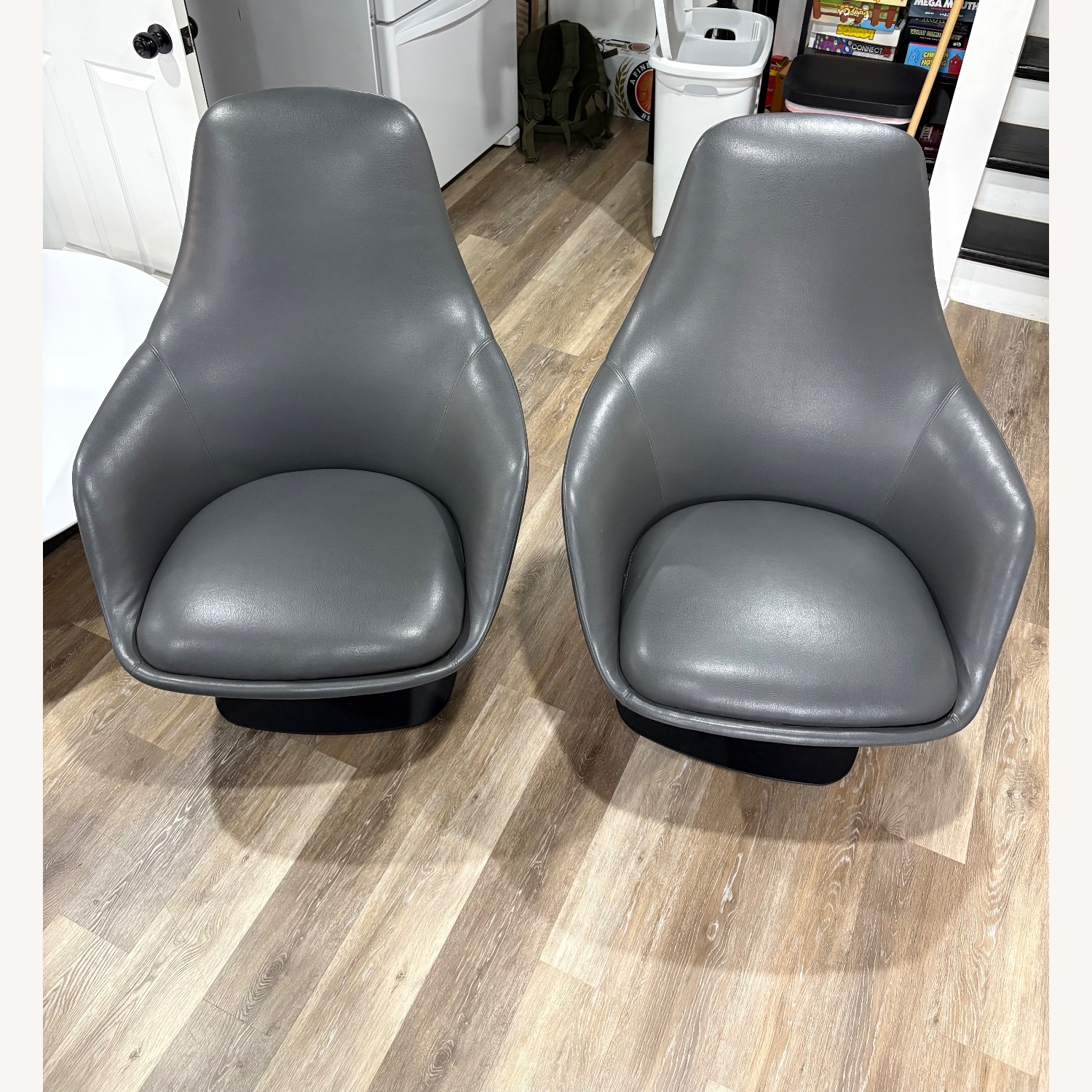 Bernhardt Swivel Chair - image-1