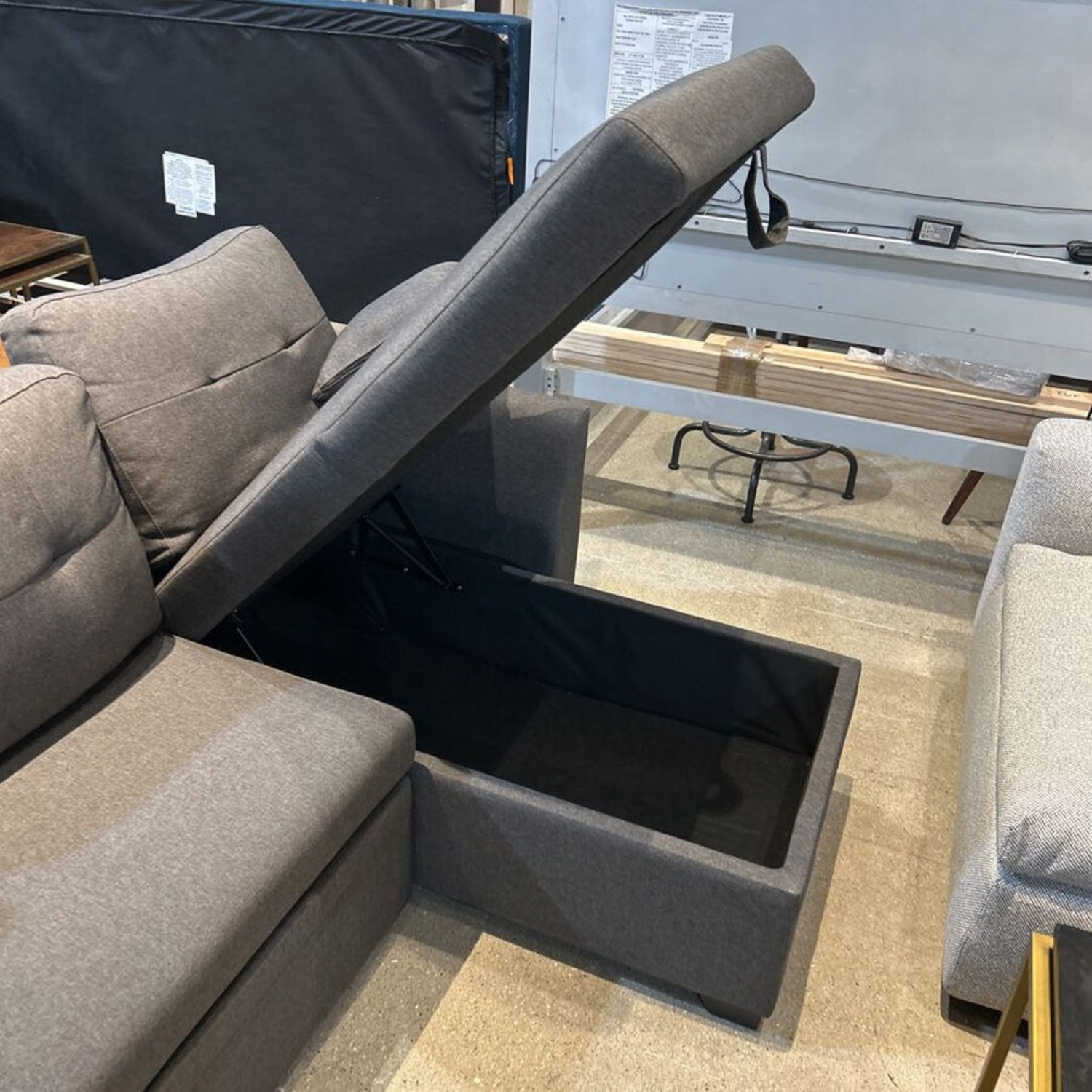 Navaeh Storage & Sleeper Sectional Gray - image-3