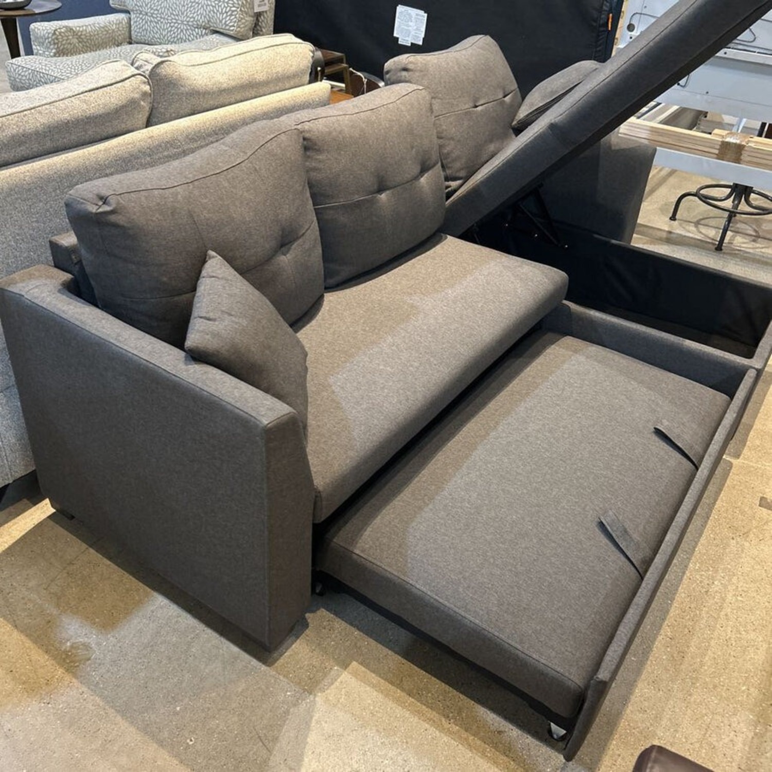 Navaeh Storage & Sleeper Sectional Gray - image-4