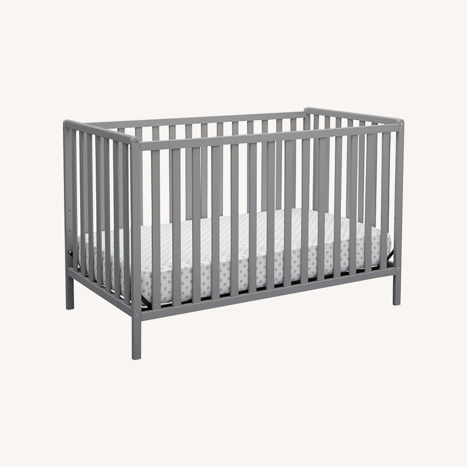 Delta Crib - image-0