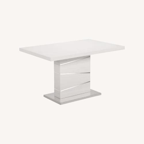 Used White Metal Dining Sets for sale on AptDeco