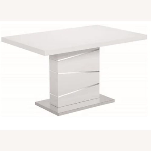 Used White Metal Dining Sets for sale on AptDeco
