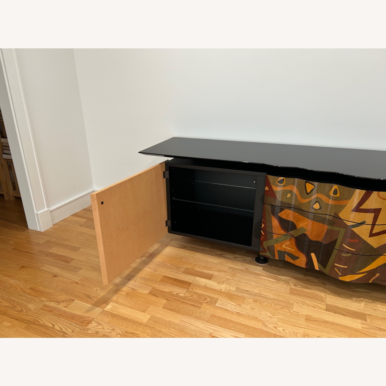 Vintage/Antique Sideboard - image-4