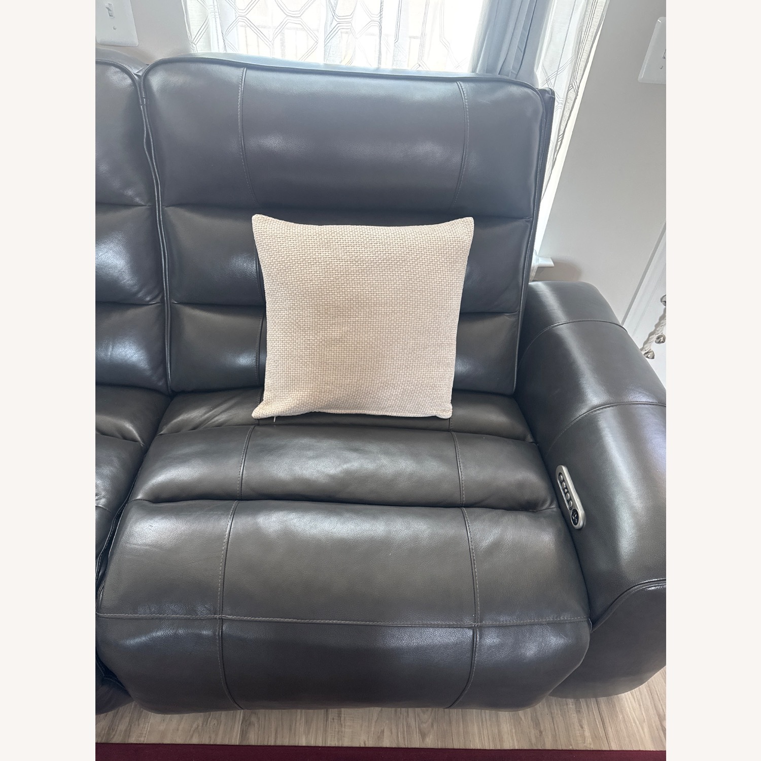 Value City Furniture Black 3+ Piece Sectional - image-8