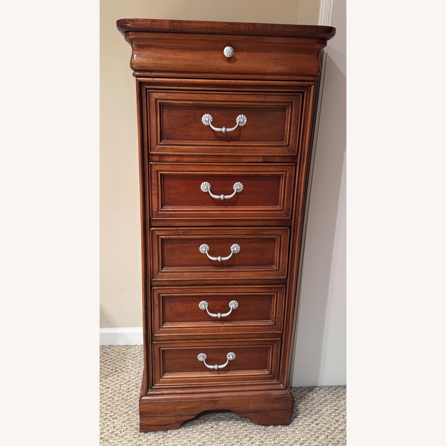 Lexington Chez Michelle - image-0