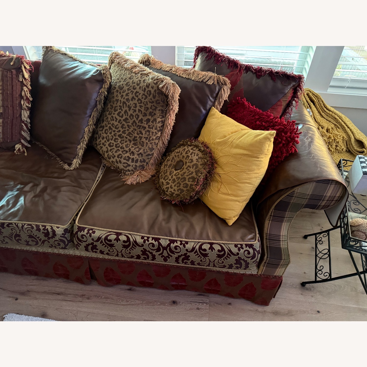 Key City Furniture Zimmerman Fabric 3+ Piece Sectional - image-3