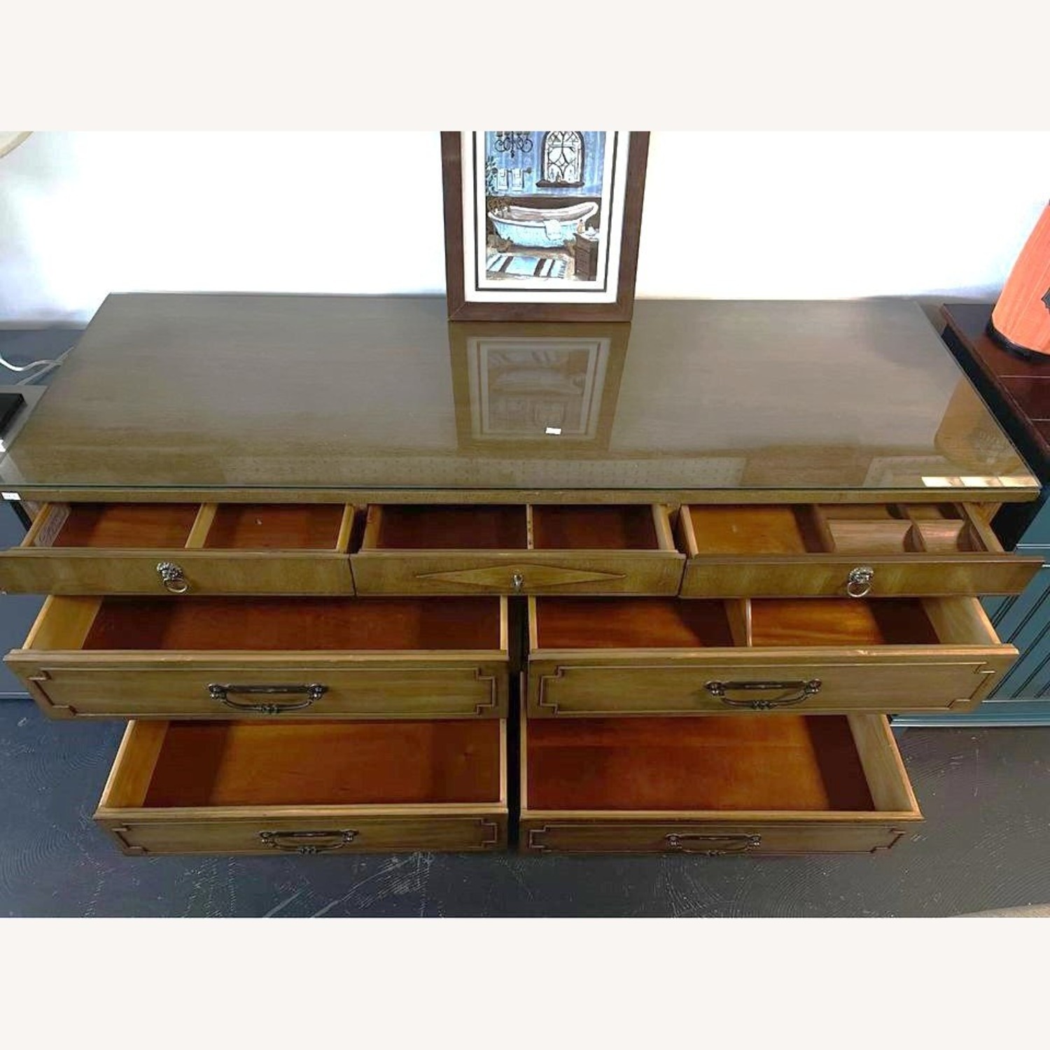 Thomasville Furniture Industries Dresser - image-4