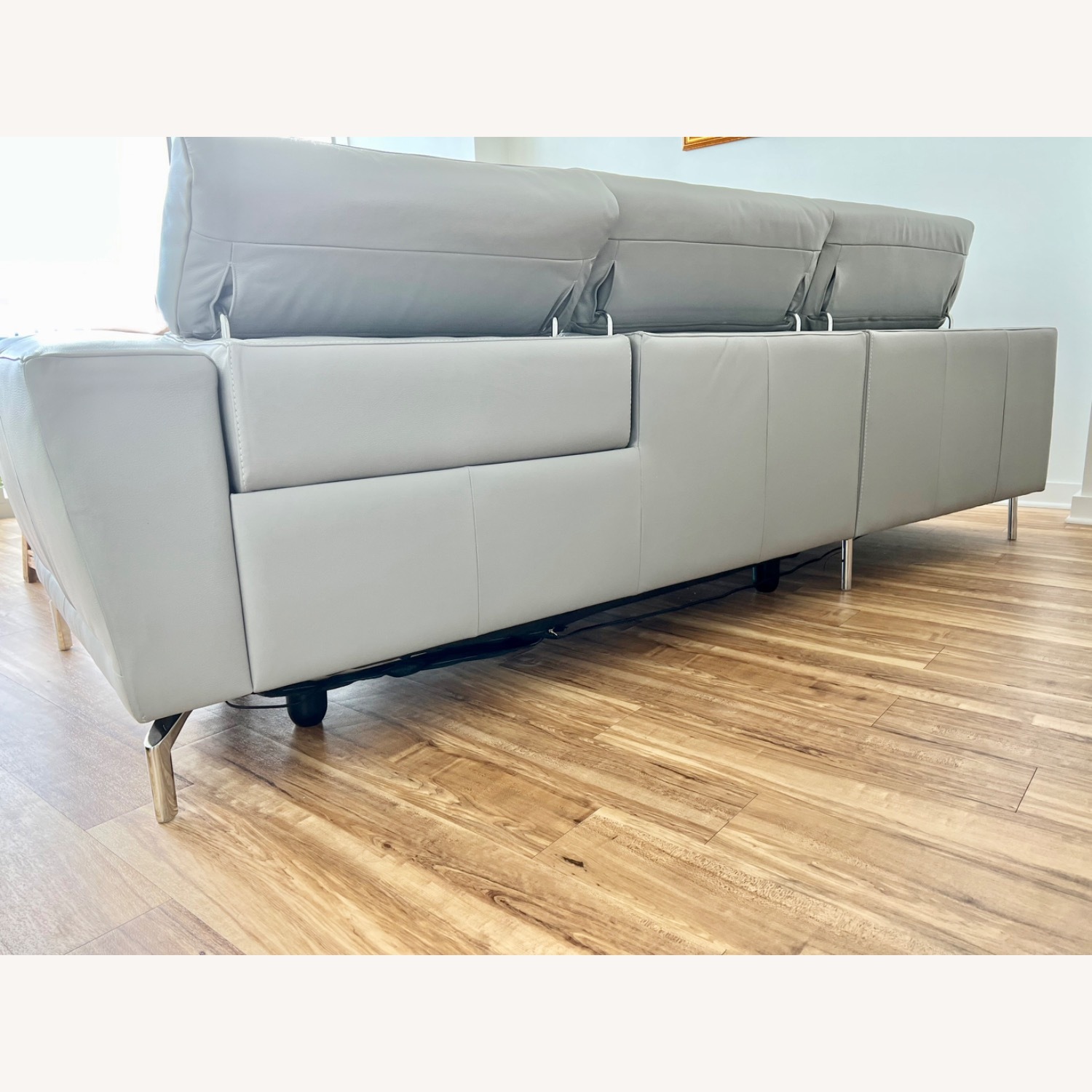 Natuzzi Light Gray Leather 2 Piece Sectional - image-11