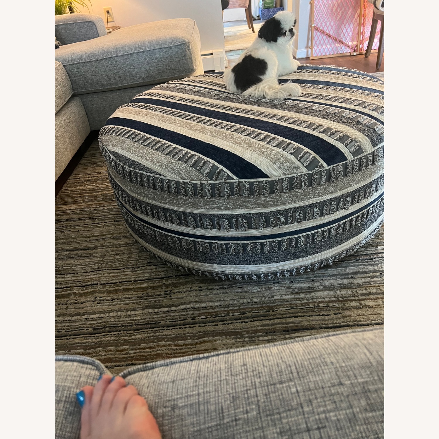 Raymour & Flanigan Alston Light Gray 3+ Piece Sectional - image-4