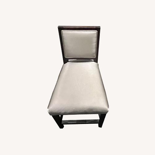 Used Light Brown Island Stools/Chairs  for sale on AptDeco