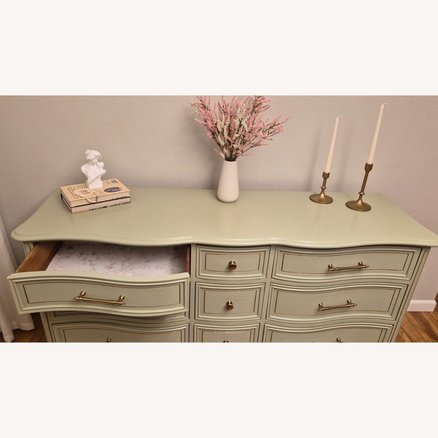 Vintage Dixie 9-Drawer Dresser in Sage Green - image-5