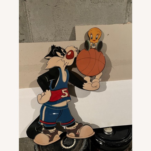 Used Sylvester and Tweety Pie Wall Hanging for sale on AptDeco