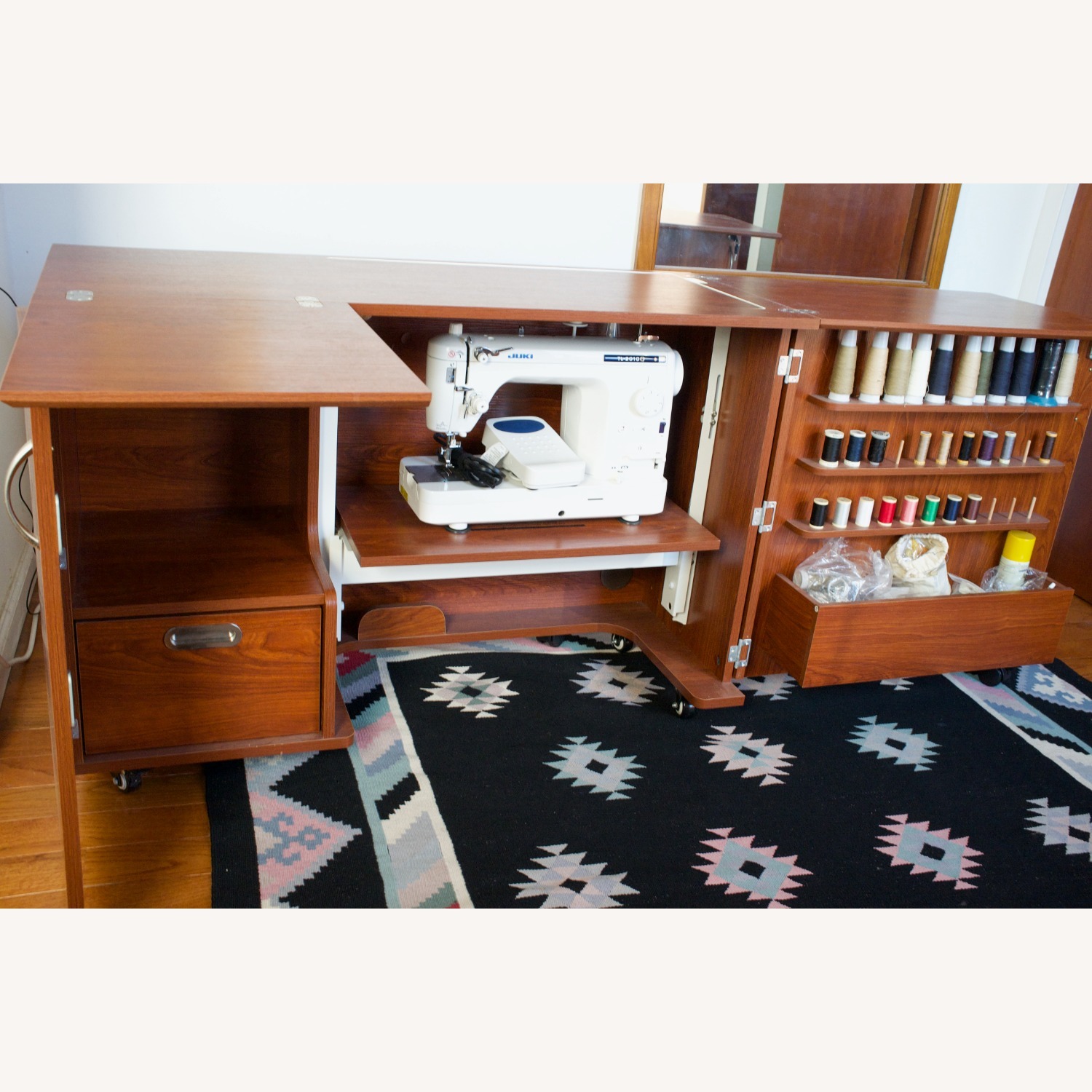 Kangaroo Sewing Wallaby Hydraulic Sewing Cabinet - image-8