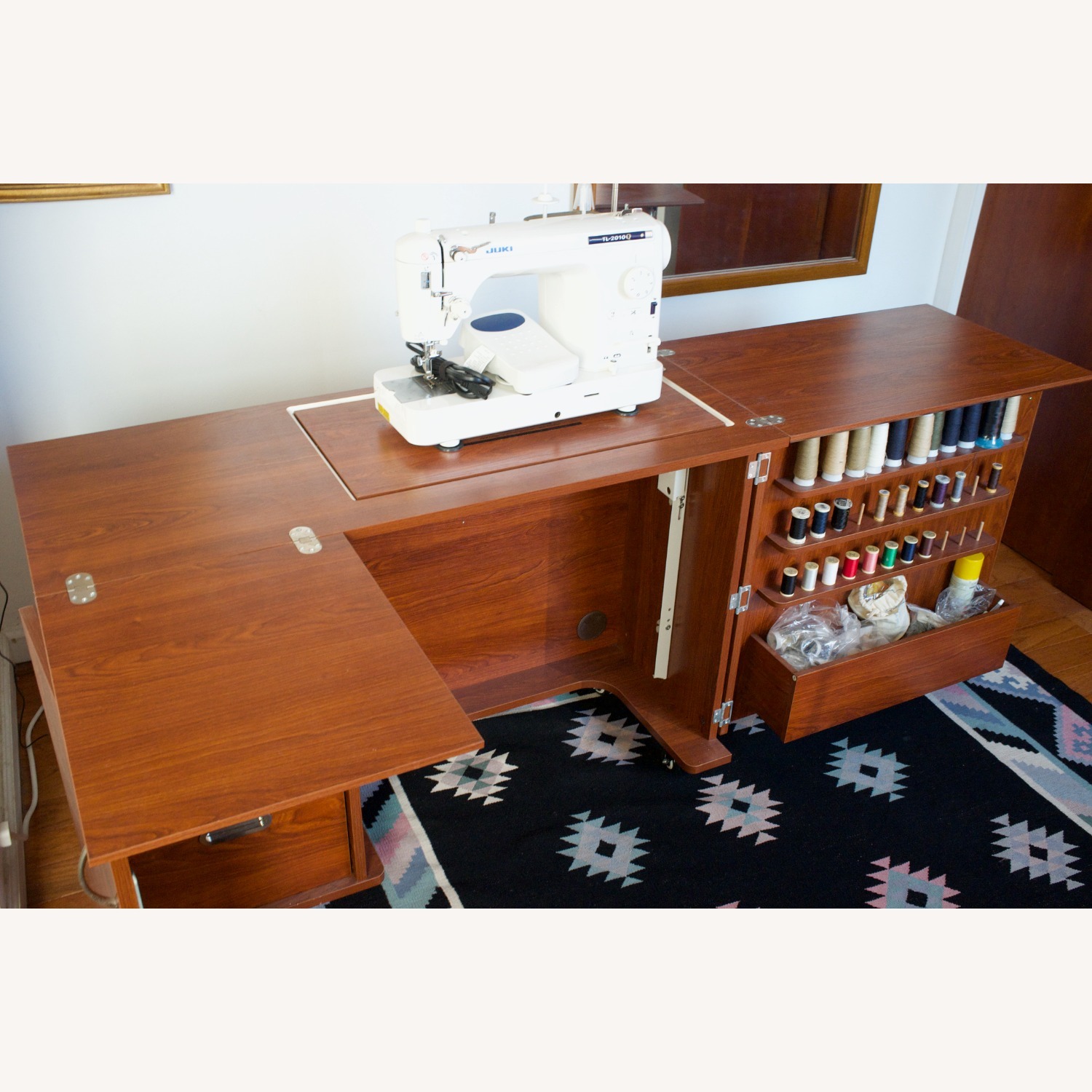 Kangaroo Sewing Wallaby Hydraulic Sewing Cabinet - image-13