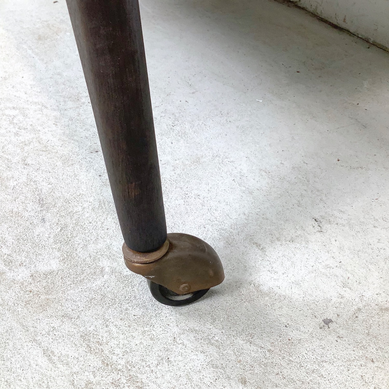 Mid-Century Mt. Airy "Facade" Bar or Serving Cart - image-14