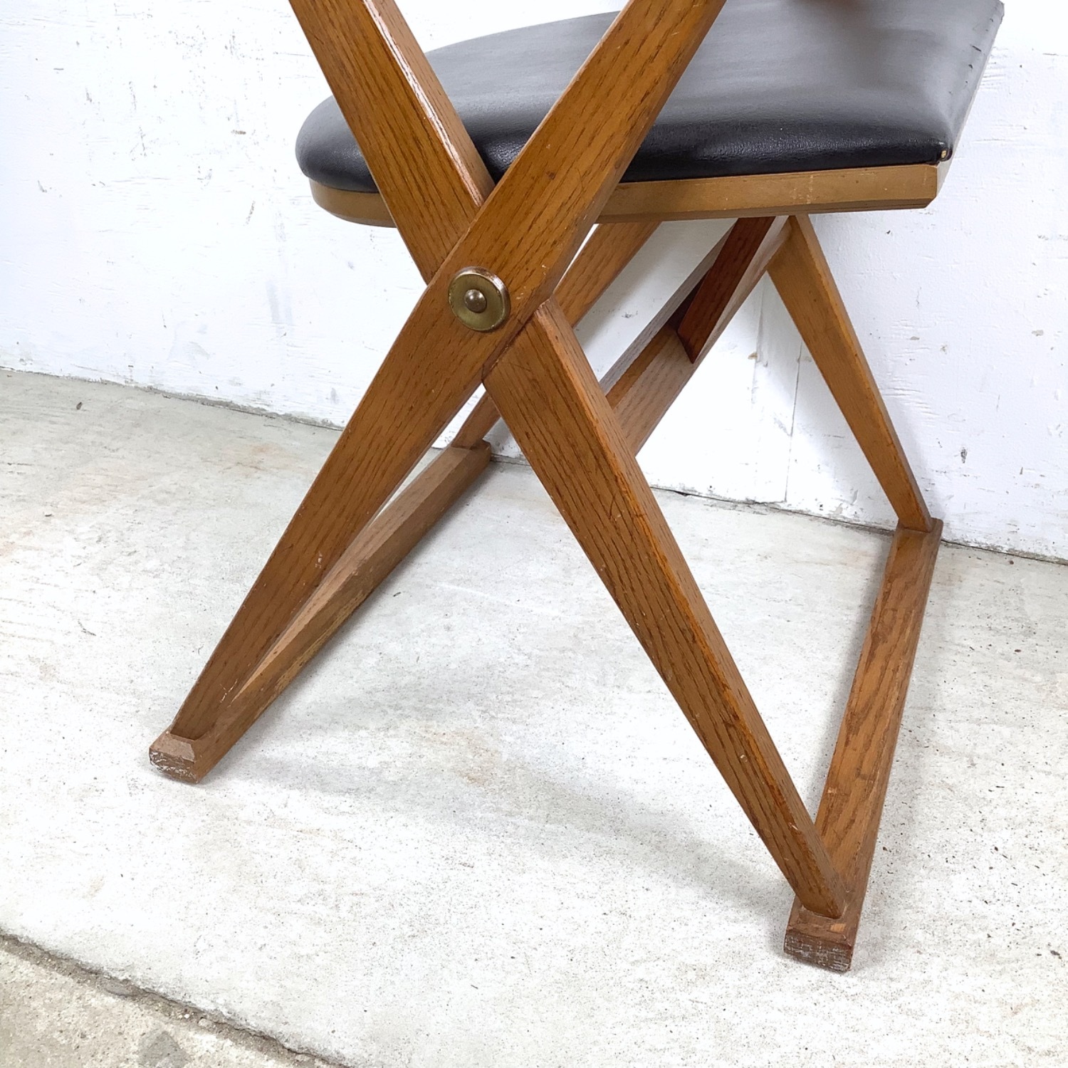 Drexel Vintage Campaign Chair, Rounded Back - image-7