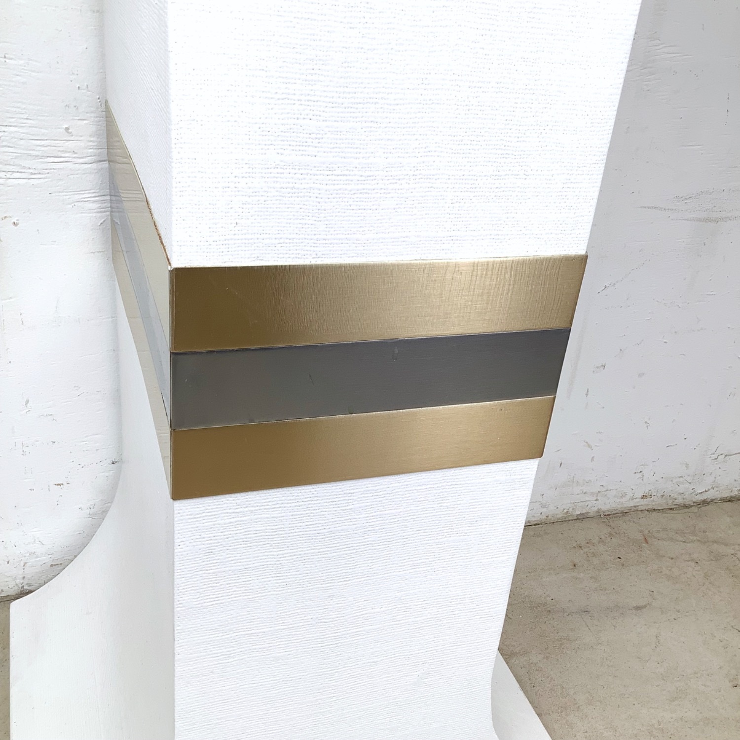 1980s Hollywood Regency Sculptural Pedestal - image-10