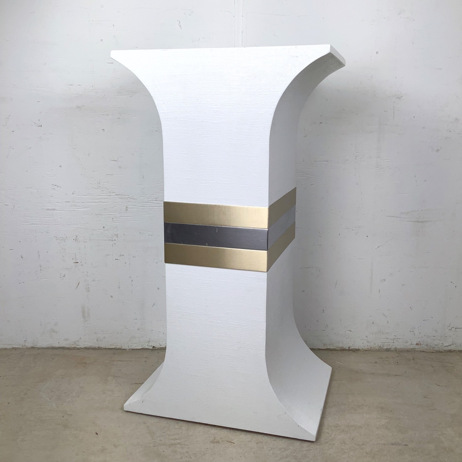 1980s Hollywood Regency Sculptural Pedestal - image-2