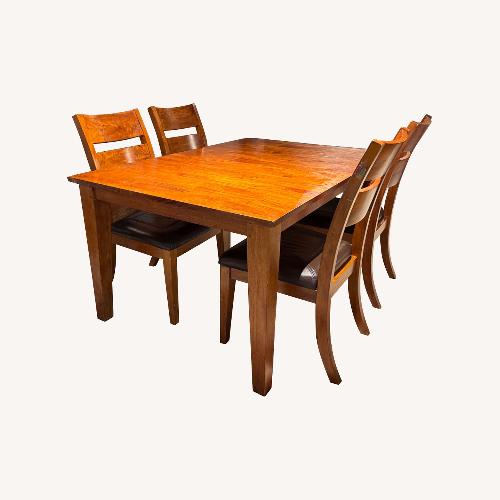 Used Natural Wood Dining Sets for sale on AptDeco