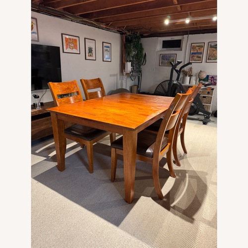 Used Natural Wood Dining Sets for sale on AptDeco