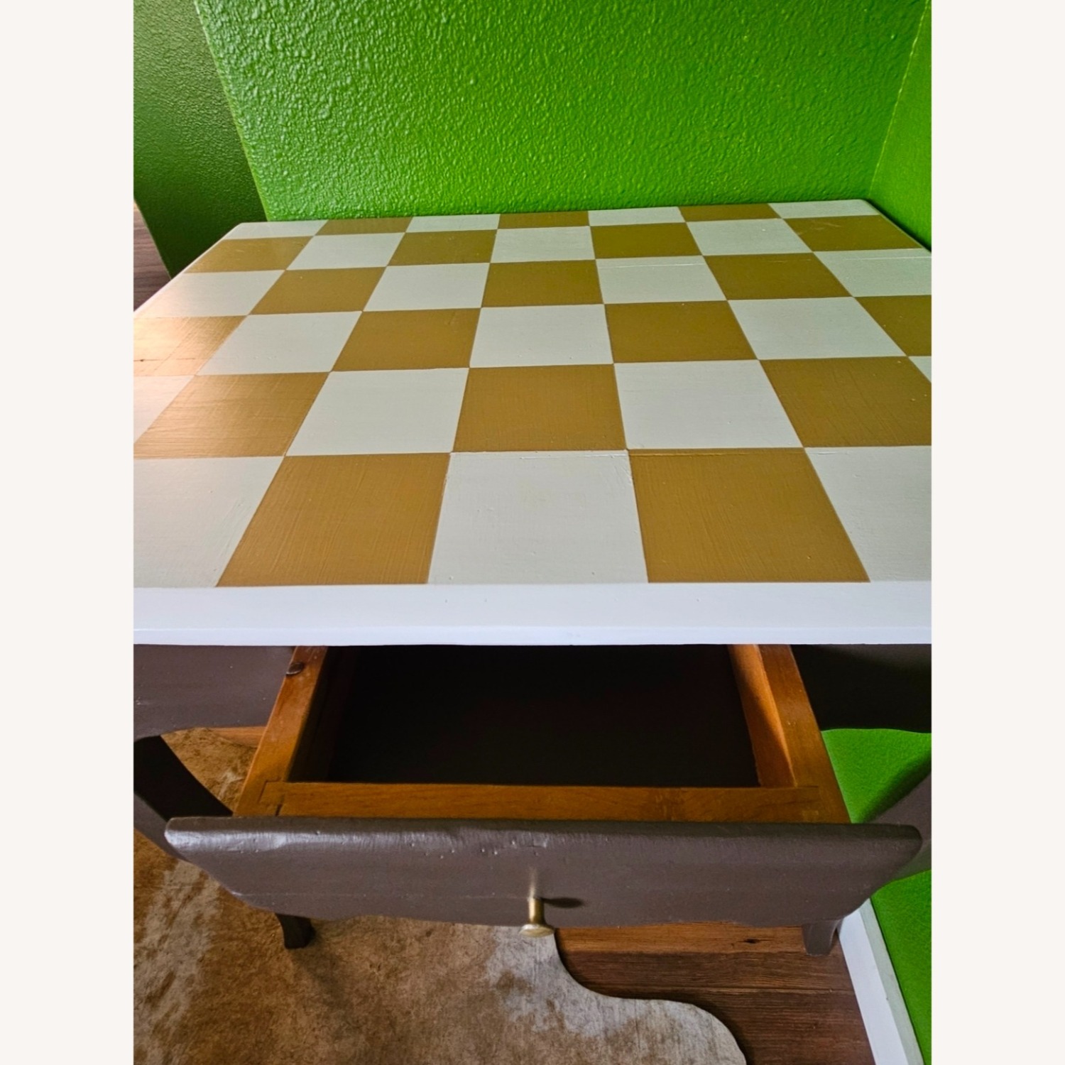 Modern Vintage Vanity And Mirror Checkered  - image-4