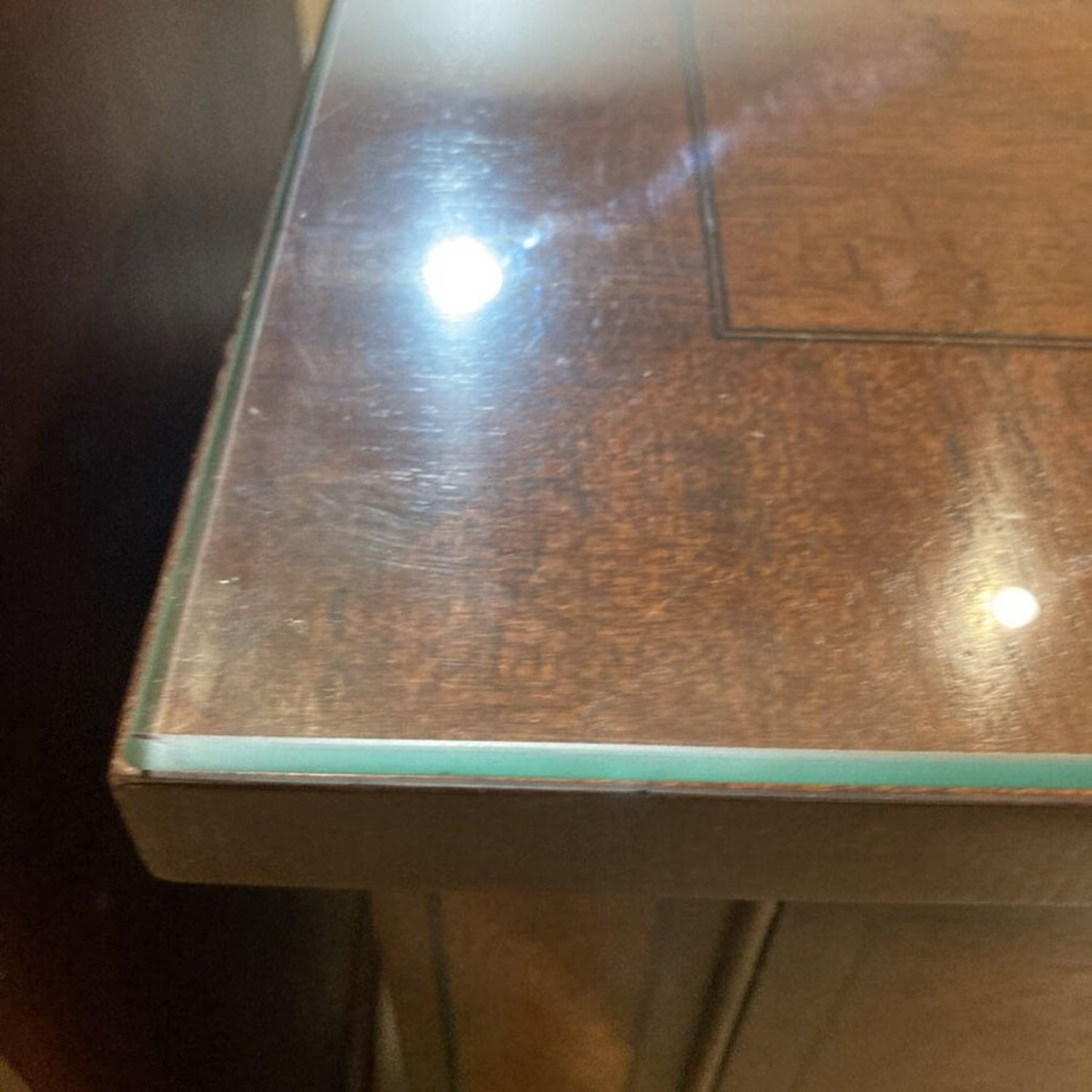 Mahogany 3-Drawer Glass W Glass Top Dresser - image-5