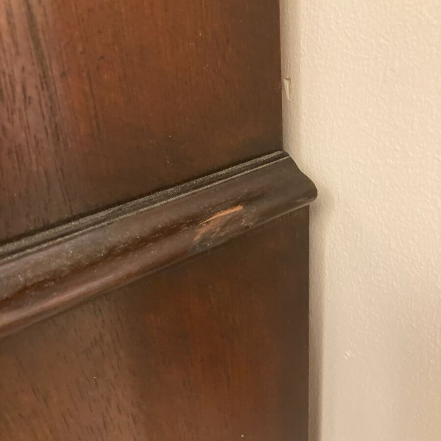 Georgian Style Mahogany Armoire Furniture - image-11