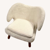 Pelican-Style Chair in Off-White