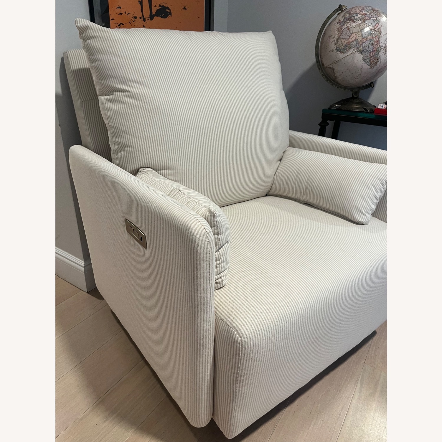 Oilo Ollie Glider/Recliner  - image-2
