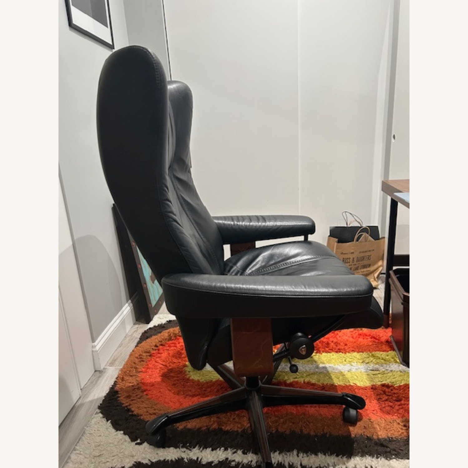 Jensen - Lewis Stressless Recliner - image-3