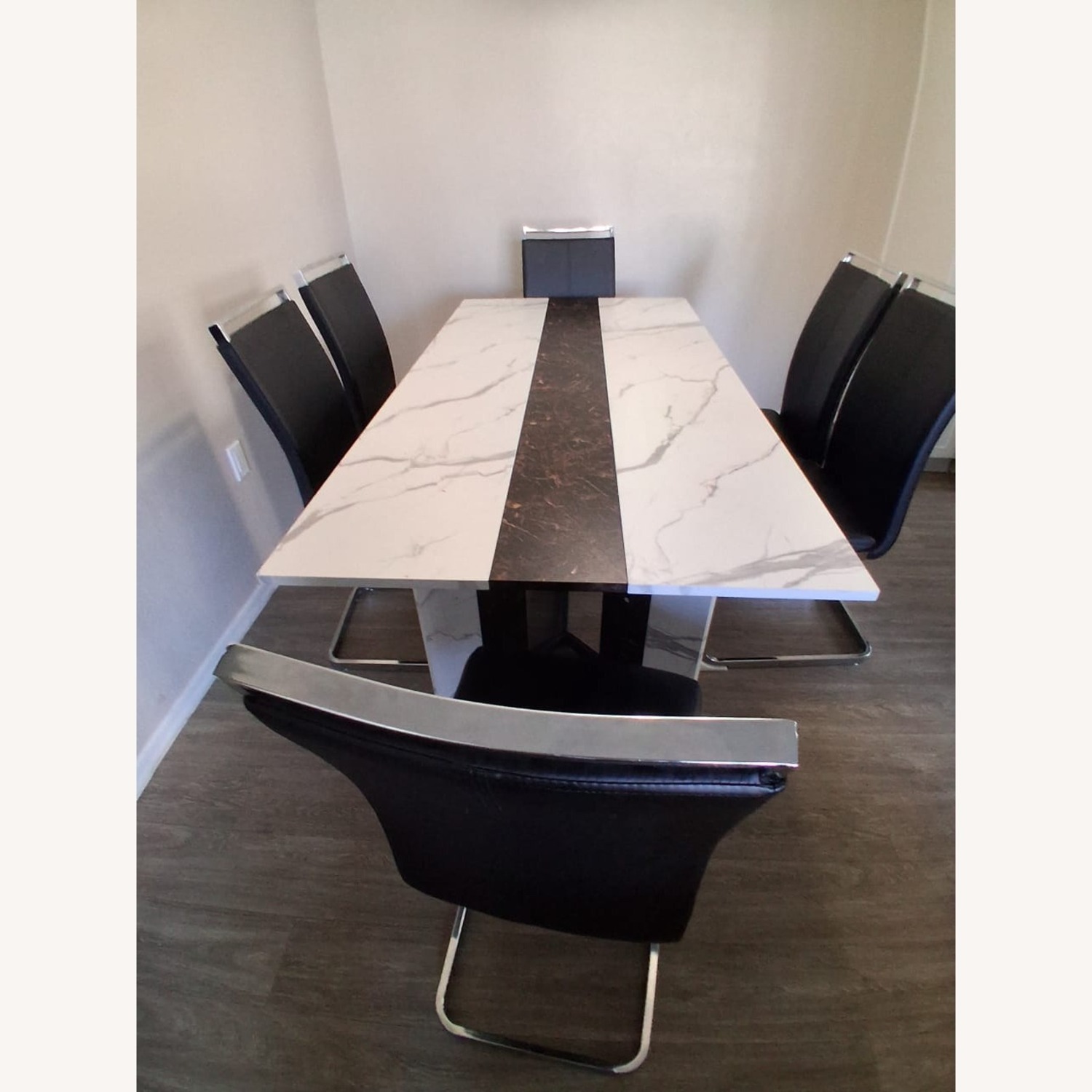 Amazon Baysitone Dining Set - image-4