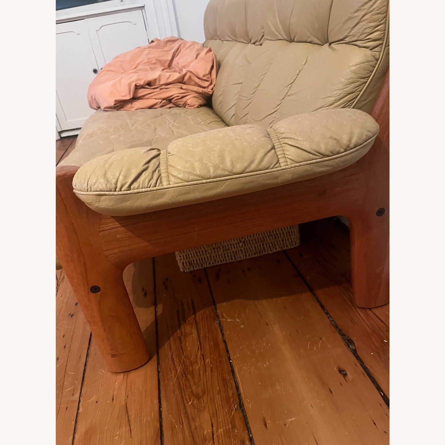 Vintage/Antique Leather 3+ Seater Sofa - image-4