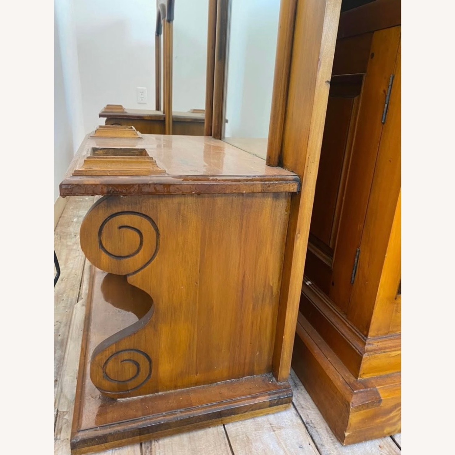 Tewkesbury Inn Pub Home Bar - image-7