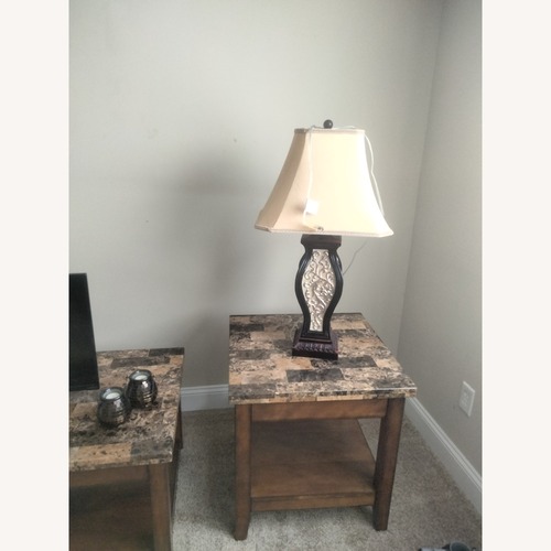 Used 2 Lamps for sale on AptDeco