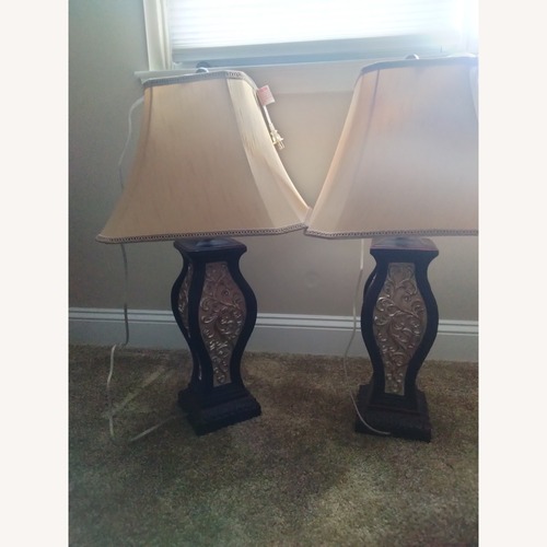 Used Vintage/Antique Finds Side Tables for sale on AptDeco