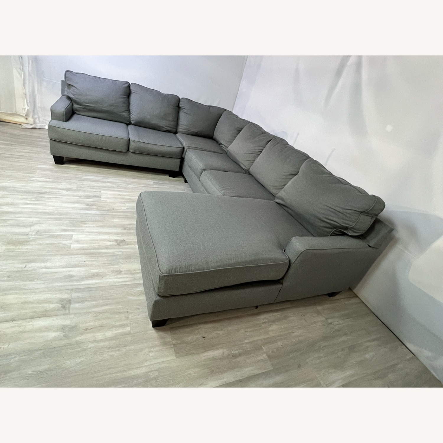 Ashley Omaha Next-Gen Nuvella with Chaise - image-3