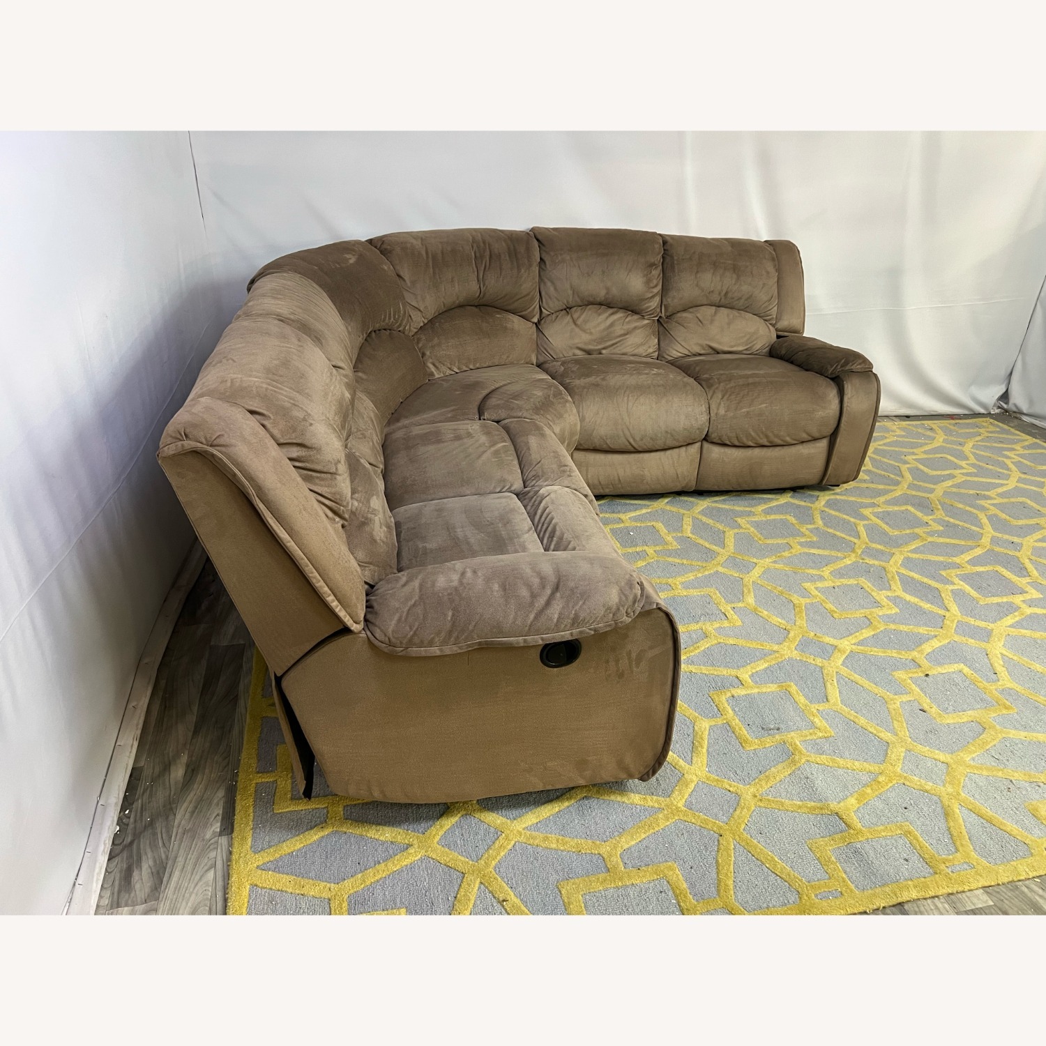 Benlocke Reclining Sectional Couch - image-2