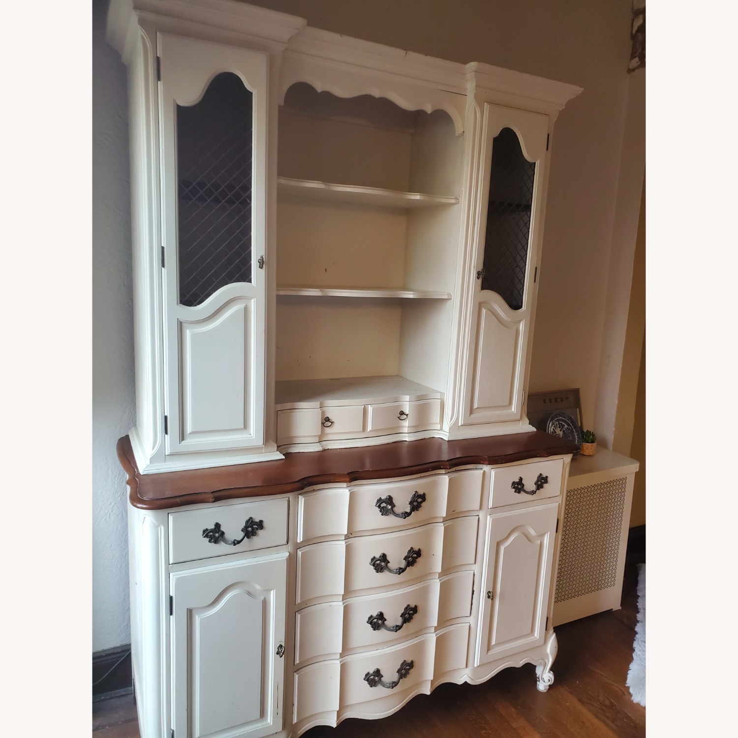 Vintage Hutch - image-5