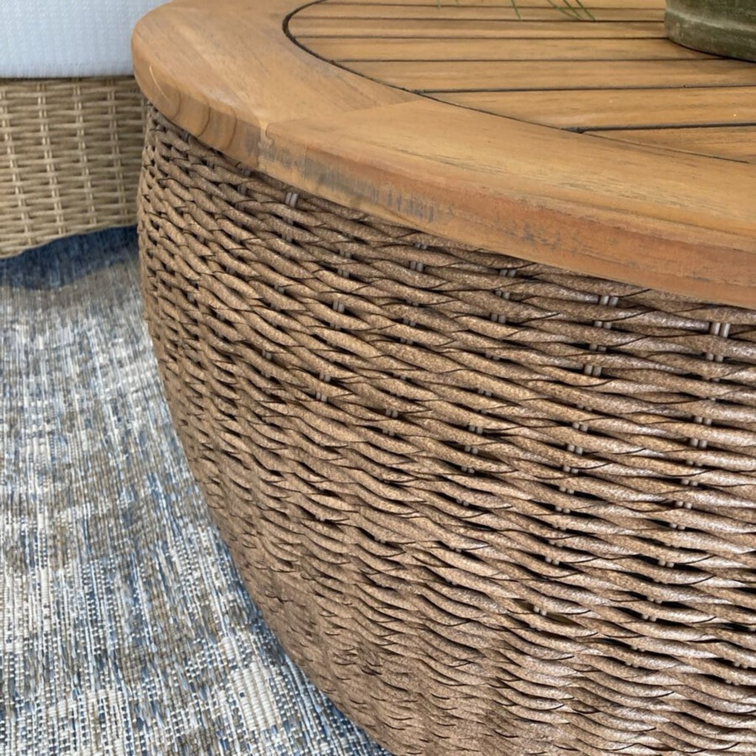 Lloyd Flanders Tobago Round Coffee Table - image-6