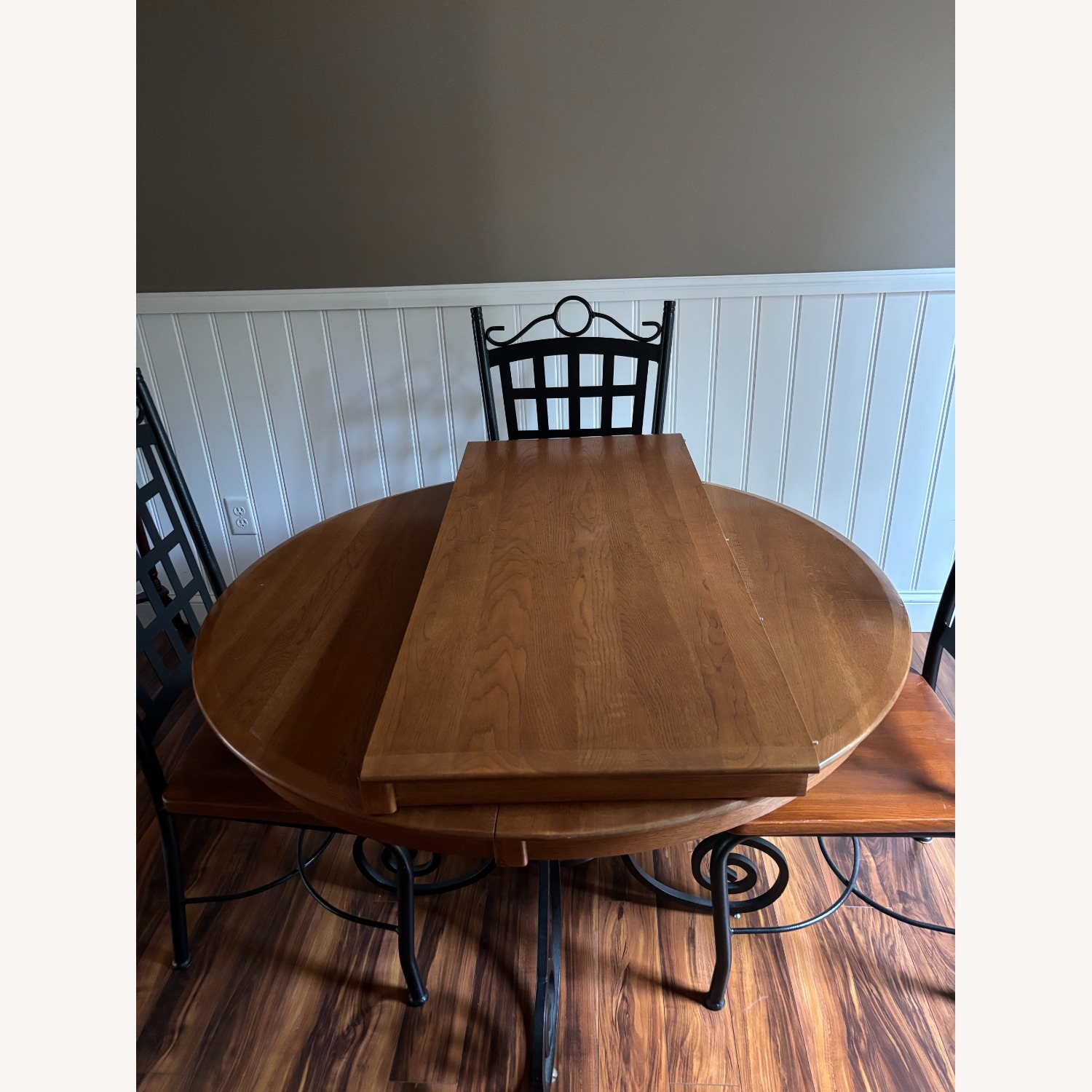 5 Piece Oval Extendable Dining Set - image-9