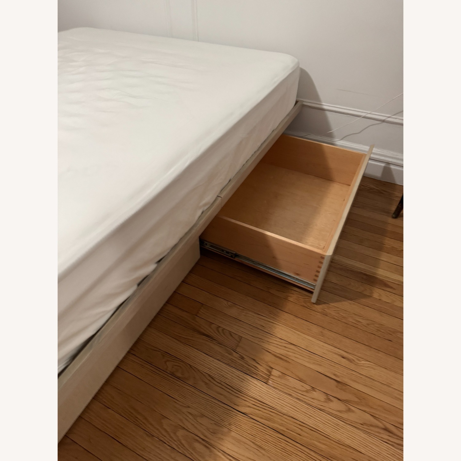 Artisan Crafted Natural Wood Queen Bed - image-2