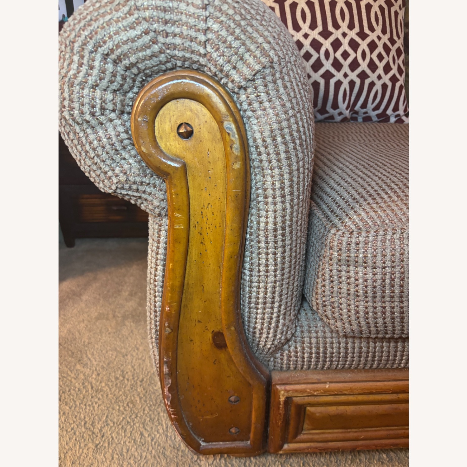 3 Seater Sofa - image-5