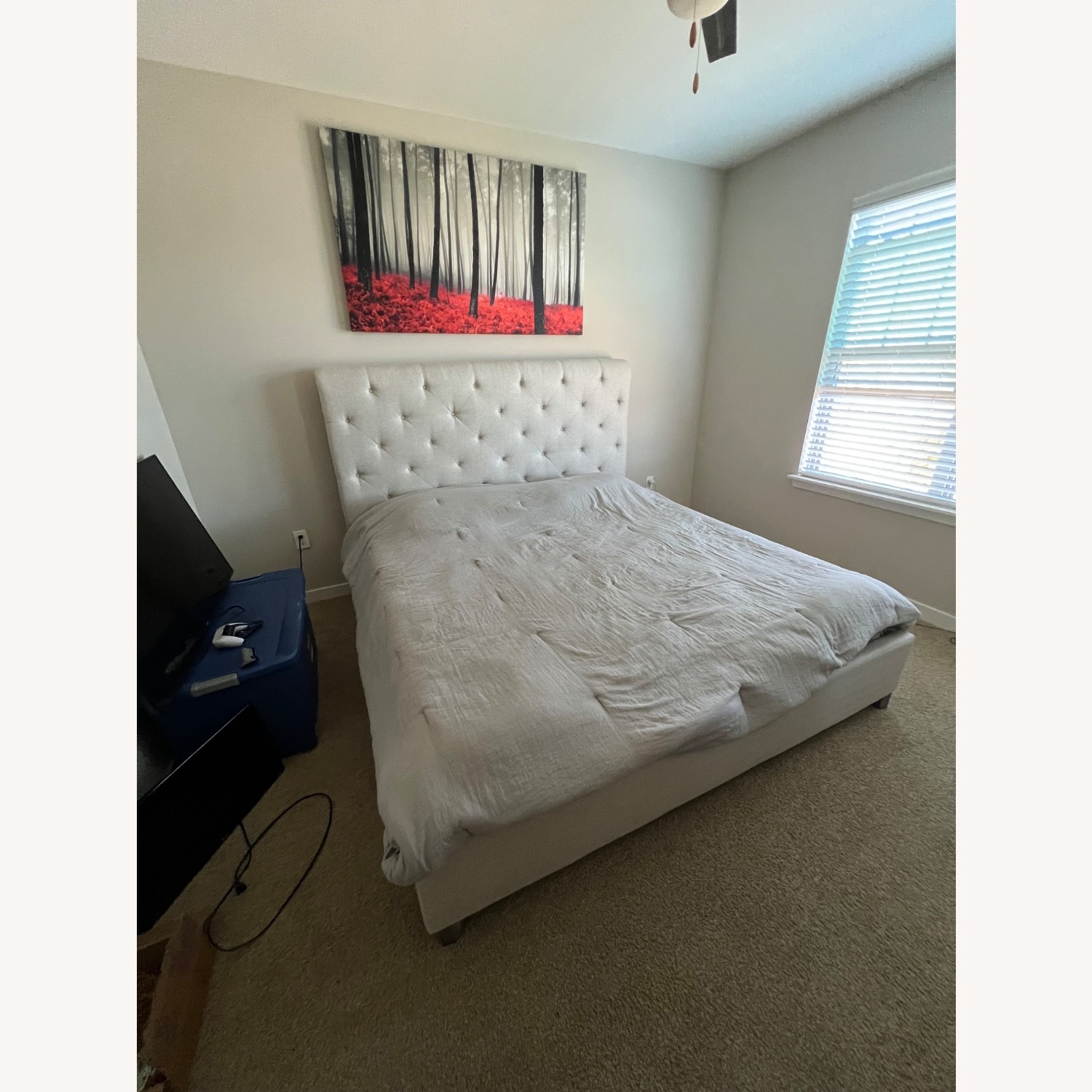 Light Gray Fabric King Bed - image-1