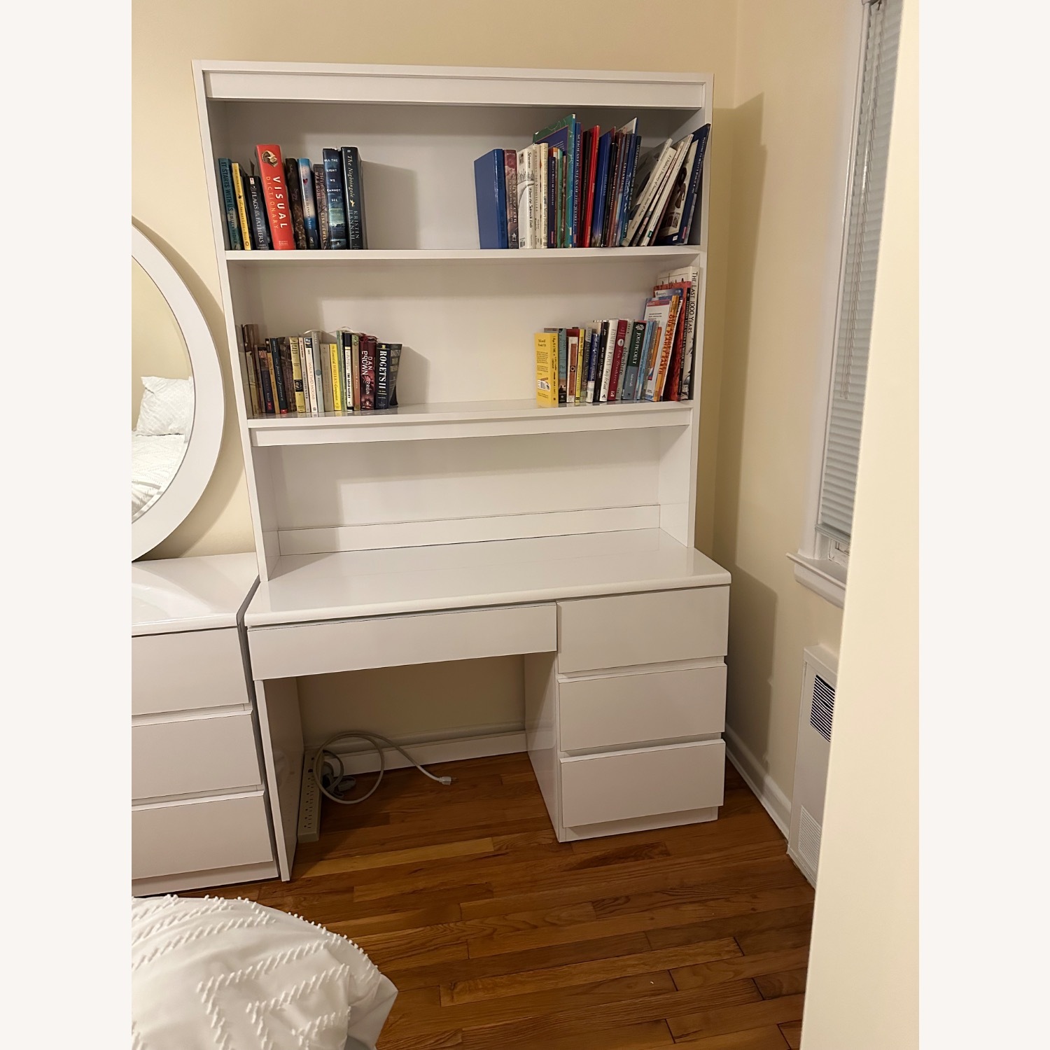 White Bookcase - image-1
