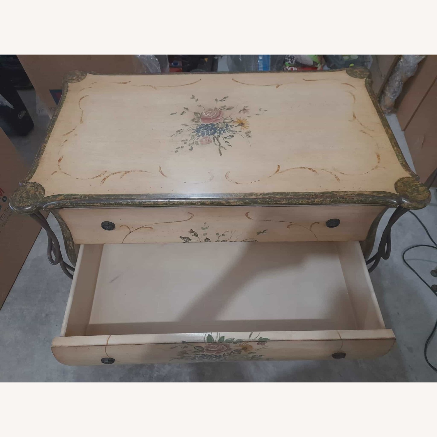 Vintage/Antique Finds Wood Chest - image-5