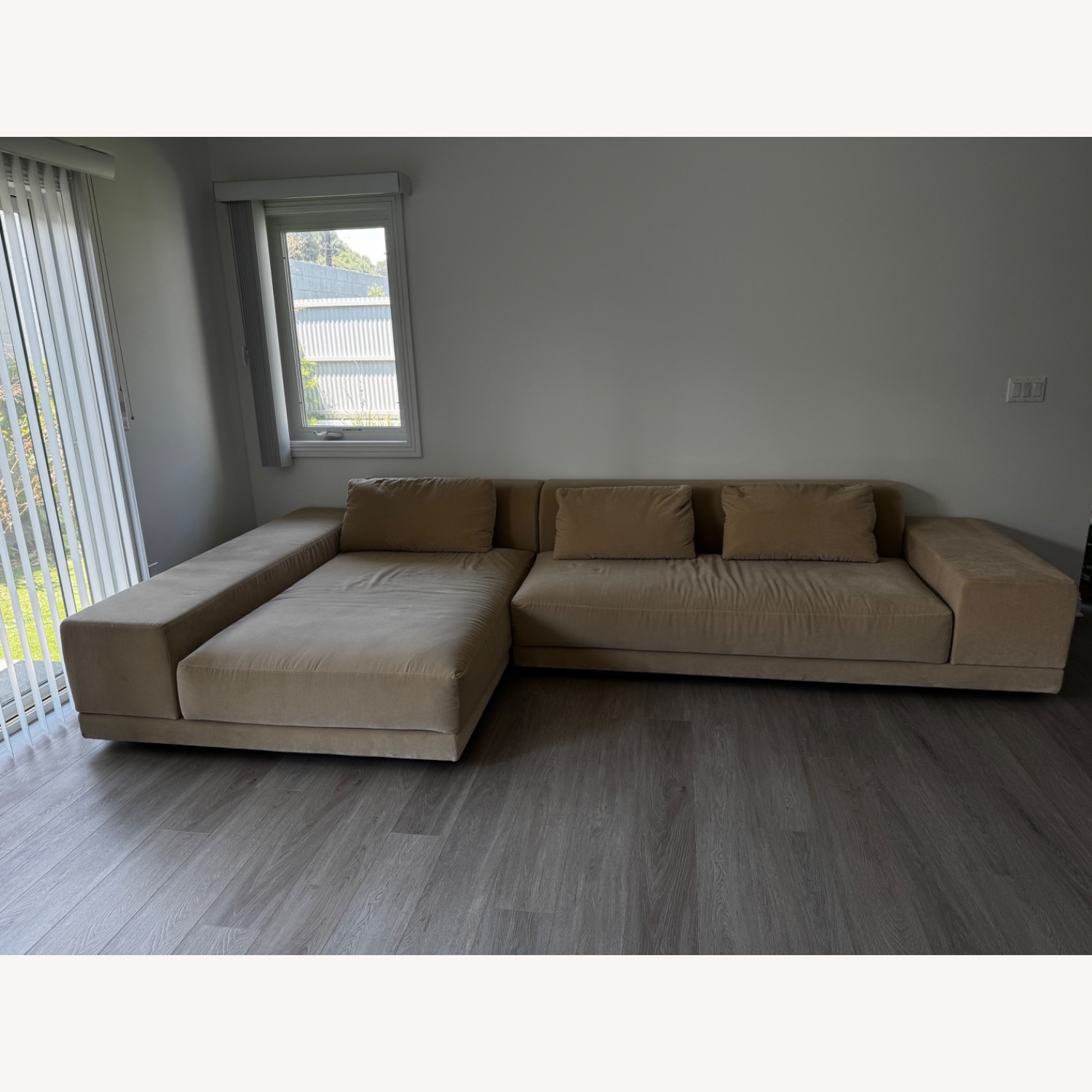 Restoration Hardware Cortona Left Arm chaise - image-5