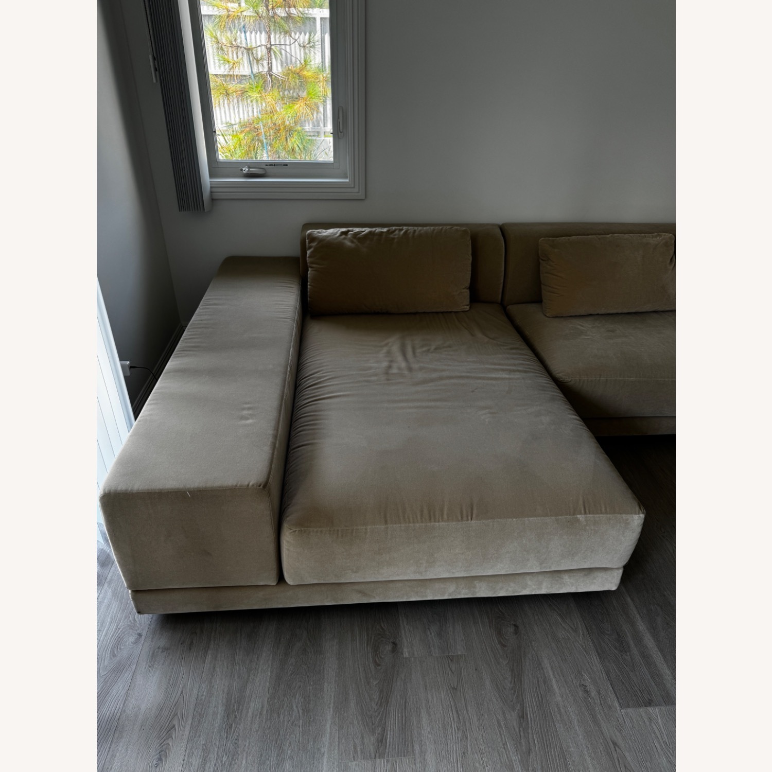 Restoration Hardware Cortona Left Arm chaise - image-6