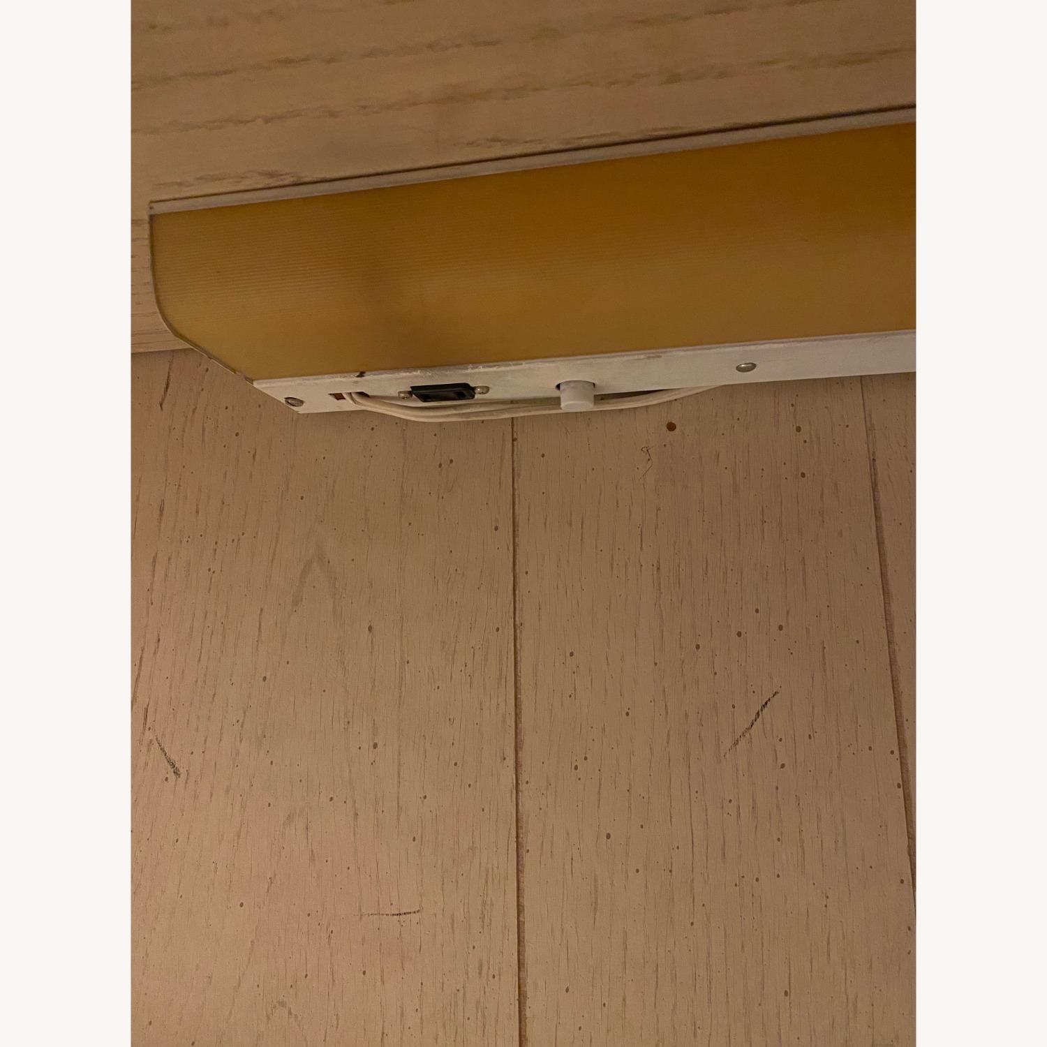 Charming Vintage Desk With Hutch - image-5