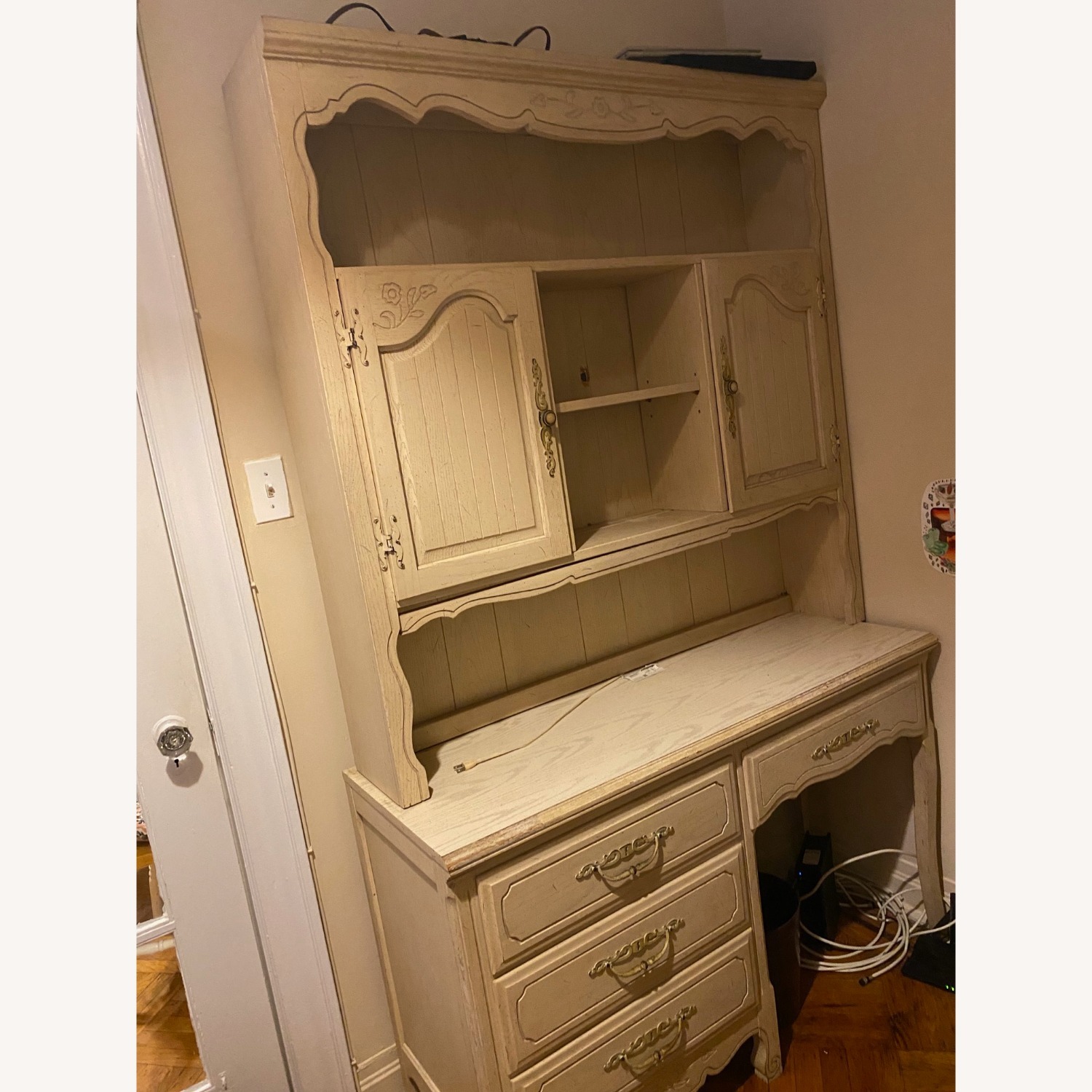 Charming Vintage Desk With Hutch - image-1